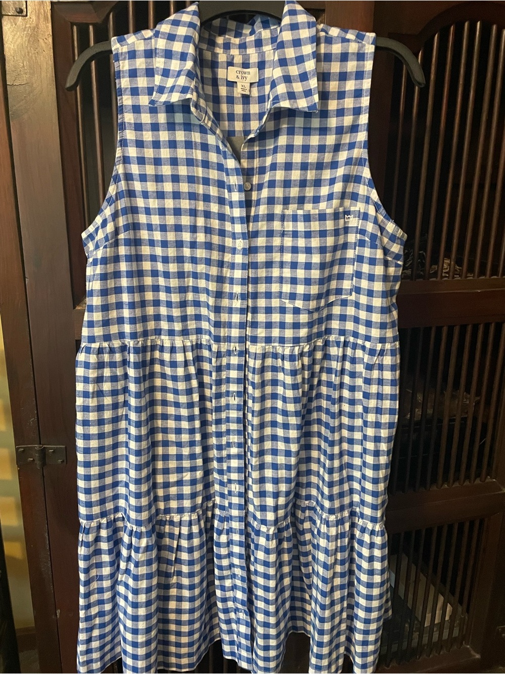 crown & ivy Blue and White Gingham Button-Front Sleeveless Dress